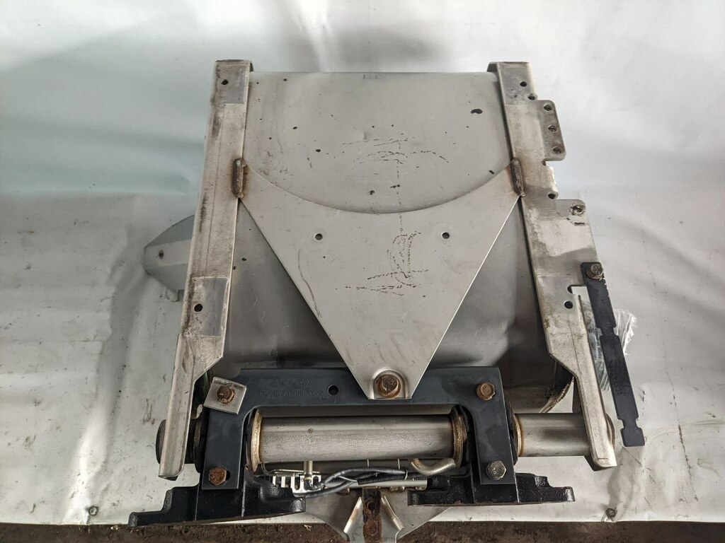 глушитель основной б/у - 4